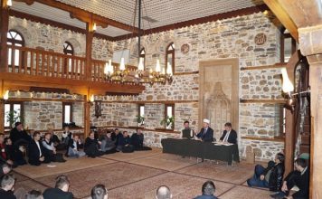 Muftija zenički i Elharun Selimović na seminaru za imame