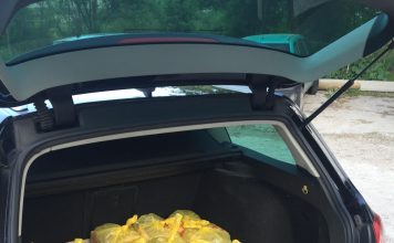 Džemat Janjići: Počasti postača iftarom