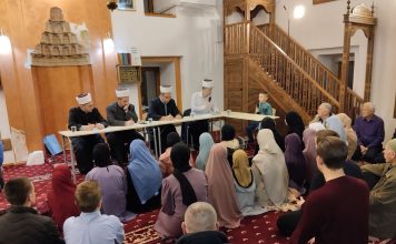 Prvo takmičenje u hifzu Časnog Kur'ana održano u Sejmenskoj džamiji